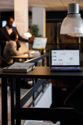 O inbound marketing é conhecido por sua eficácia em atrair e converter clientes de maneira orgânica. | Foto: Freepik.
