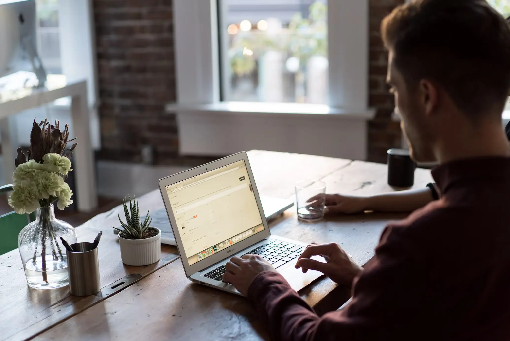 como-utilizar-storytelling-em-campanhas-de-email-marketing-para-aumentar-conversões