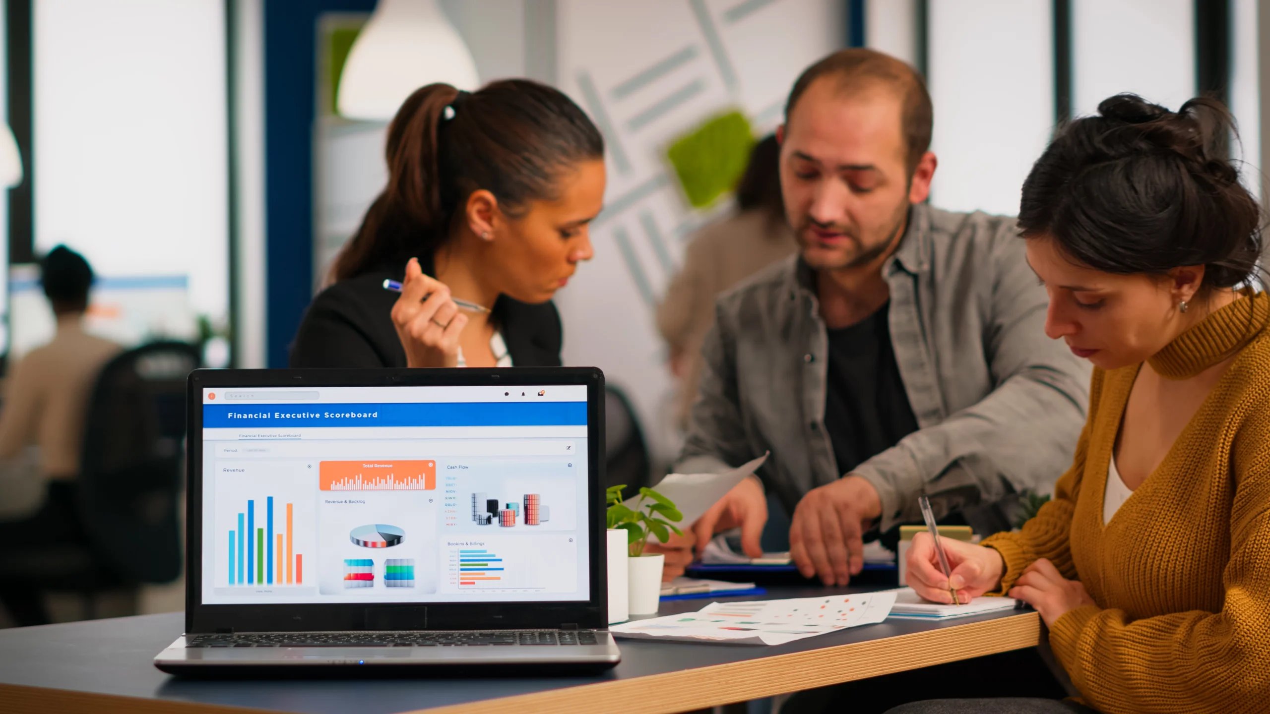 consultoria-em-marketing-digital-quando-e-por-que-contratar-especialistas